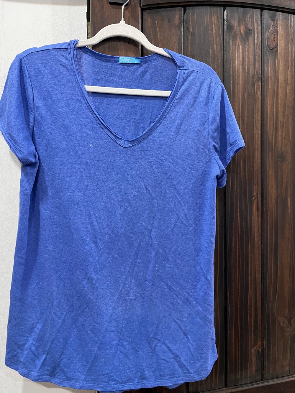 J.McLaughlin Women’s V-Neck Short Sleeve Tee  96% linen